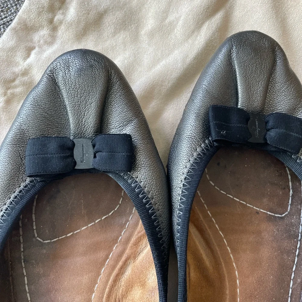 Salvatore Ferragamo My Joy bronze ballet flats. - Picture 2 of 6